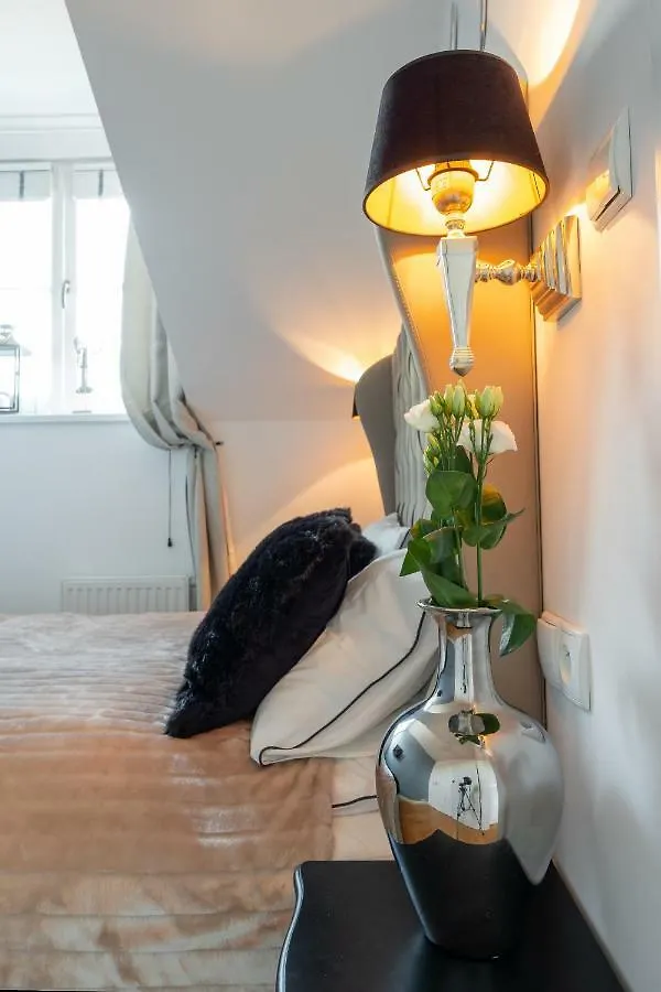 Moon River Apartments Gdansk Old Town 0*,